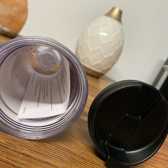 Starbucks Tumbler - Picture 3 of 3